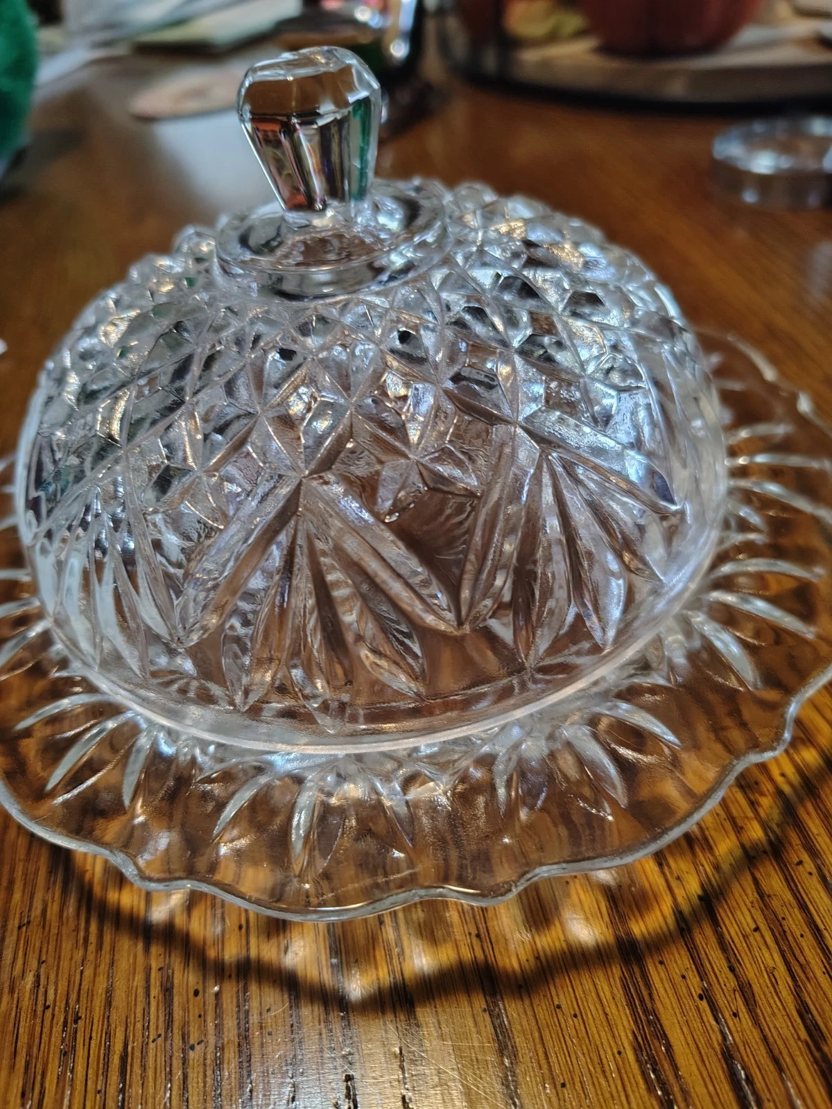 Vintage Anchor Hocking Early American Press Cut Covered Butter Dish