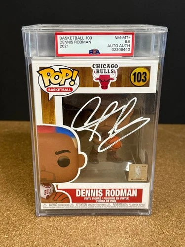 DENNIS RODMAN SIGNED FUNKO POP! #103 PSA 8.5 AUTH AUTO ENCASED BULLS BASKETBALL