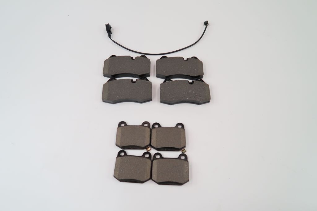 Maserati Quattroporte front rear brake pads & rotors TopEuro 1084