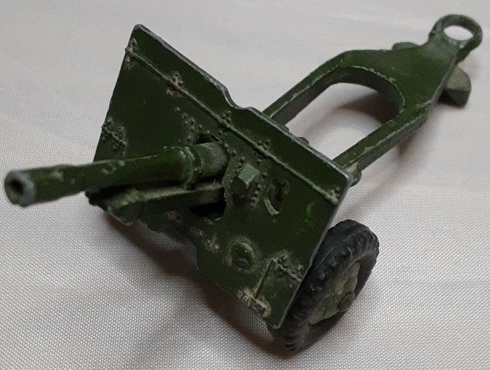 Dinky Toys 25 PR Field Gun No.686 Green 1957 Meccano Made in United Kingdom