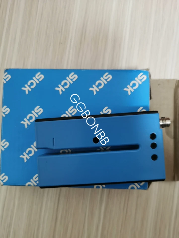 New SICK UFN3-70B413 Ultrasonic Notch Sensor FedEx or DHL or UPS - Image 3 of 4