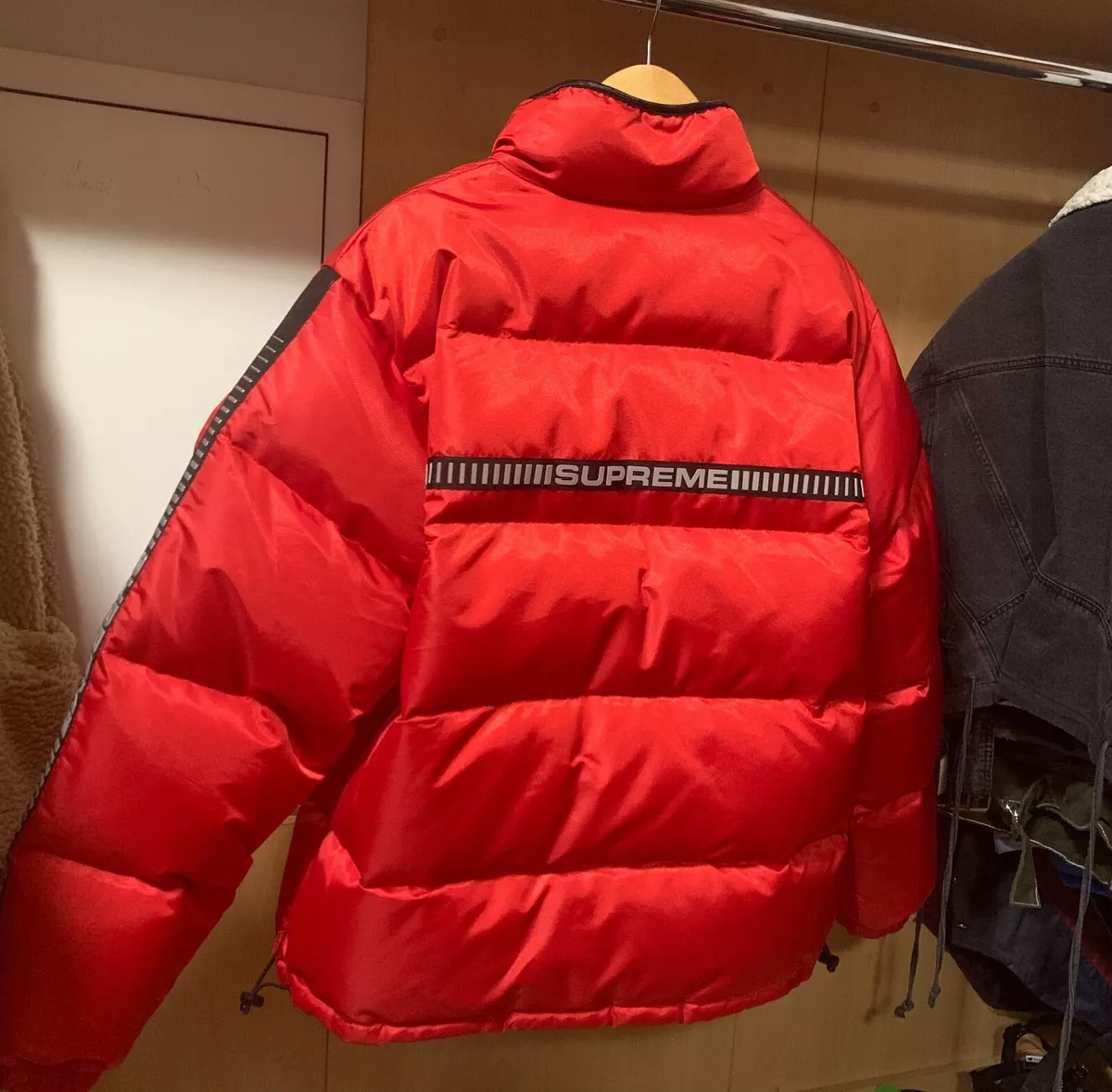 Supreme reflective sleeve logo puffy jacket hotsell