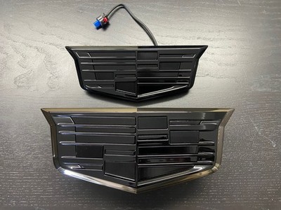 Premium ESCALADE emblem set Gloss Black 2025-26 LED front