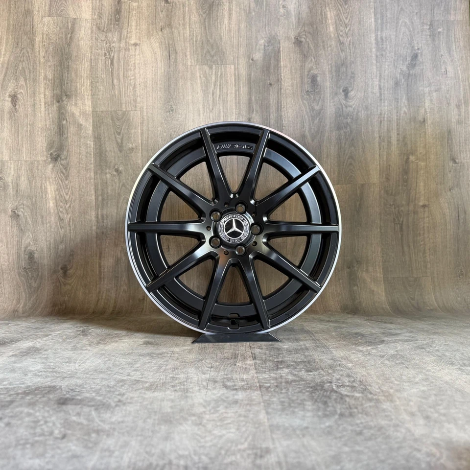 1x Original Mercedes Benz GLB X247 AMG Felge A2474011900 8.0J x 19 ET49 - Bild 1 von 1