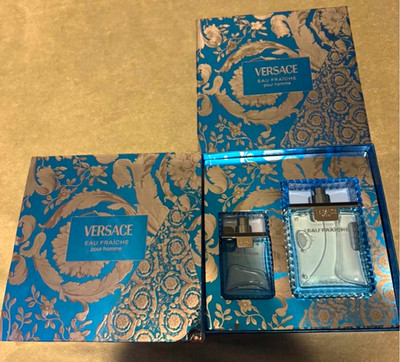 Versace Eau Fraiche Pour Homme Eau de Toilette Spray Gift Set 30ml + 100ml