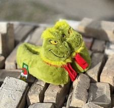 The GRINCH Dr Seuss Men  s Size 11-12 Plush Fuzzy 3D Christmas Slippers