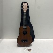 Amahi Soprano Ukulele 4-String Acoustic Brown Satin with Gig Bag and Picks