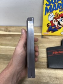 Super Mario Bros. 3 (Nintendo NES, 1990) con estuche y funda. Redmond 3 tornillos