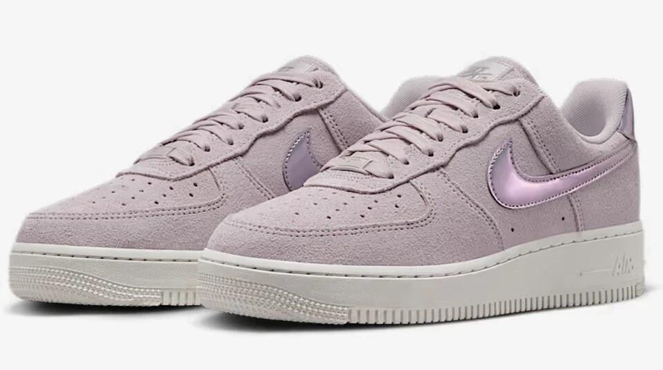 【Nike】W エアフォース Air Force 1 '07 SE HJ4401 s-l1200.jpg