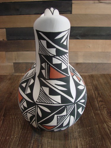 Native American Fine Line Hand Painted Wedding Vase by L. Concho - Picture 3 of 6