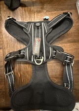 BARKBAY M No Pull Dog Harness Step in Reflective Dog Harness with Front Clip