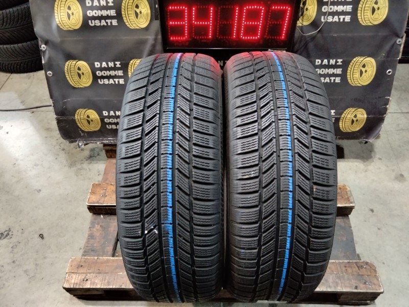 Pneumatici Invernali 2 Gomme usate 235 55 19 CONTINENTAL Battistrada Residuo 99%