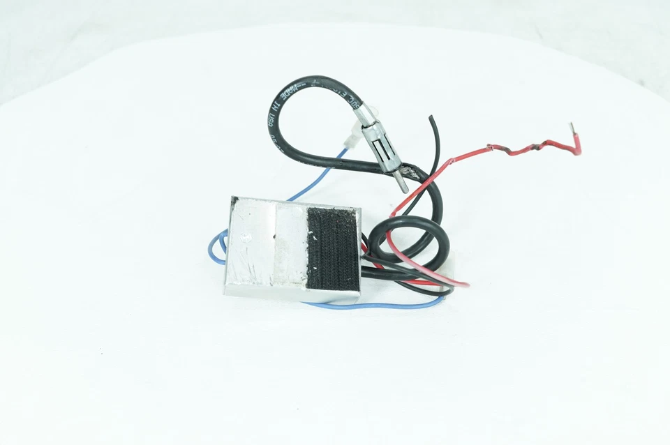 Harley Touring 2008 FLHX Street Glide OEM radio estéreo audio amplificador de sonido amplificador Foto 3 de 4