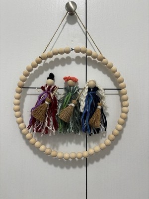 Hocus Pocus Halloween Witch Wall Hanging Sanderson Sisters Yarn Doll Wooden Hoop