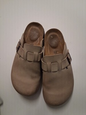 Cushionaire Boston Clogs Womens 6.5 Slip On Hana Tan Comfort Boho Buckle