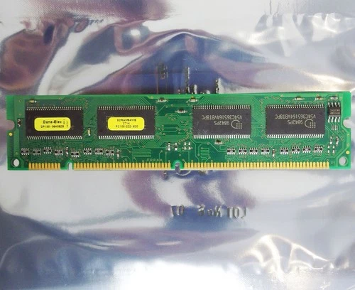 Dane-Elec DP100-064082B 64MB PC100 CL2 168-pin DIMM SDRAM