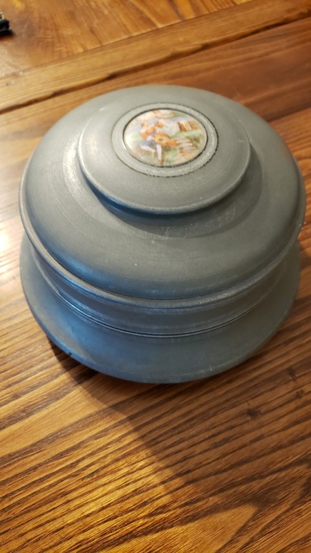 Antique Music Trinket/jewelry box.  Good Condition.