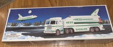 Hess Toy Truck and Space Shuttle with Satellite 1999 . NIB .