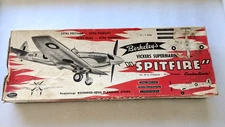 Berkeley's Supermarine SPITFIRE WWII Vintage R/C Model Airplane Control Line Kit