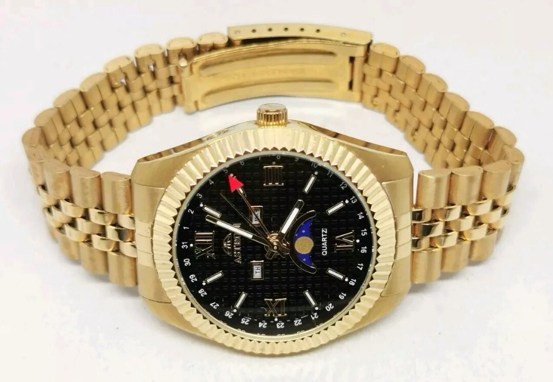 Astron Triple Date Moonphase Gold Plate Gents Quartz Wrist