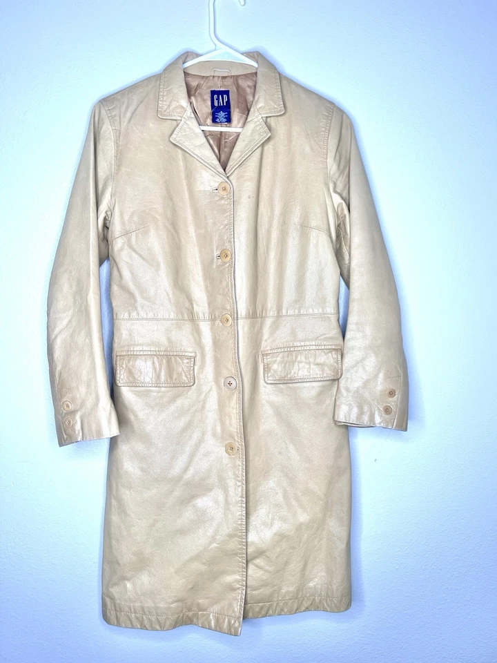 GAP Vintage 100% leather tan classic wardrobe capsule women’s trench coat S - Image 2 of 4