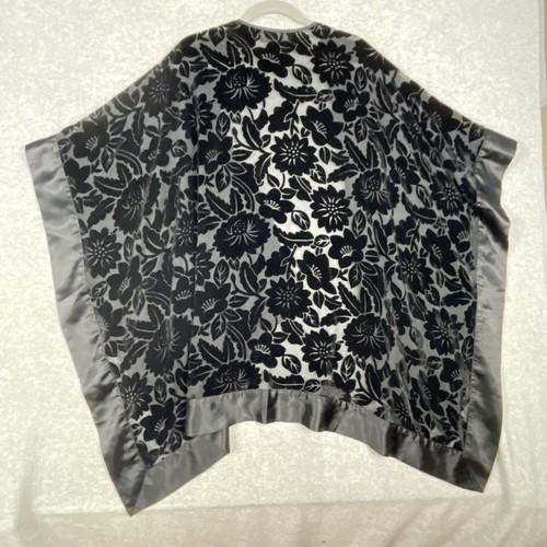 Andrea Jovine Silk Burnout Velvet Kimono Wrap One Size Witchcore Glam Goth Boho - Picture 7 of 7