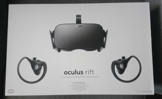 Oculus Rift CV1 VR Headset Full Set Headset Controllers & Sensors Boxed
