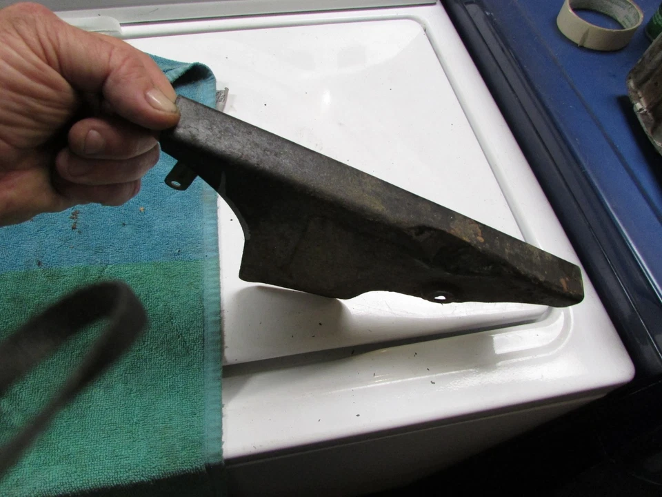 Yamaha DT100 1977 protector de cadena Foto 4 de 4