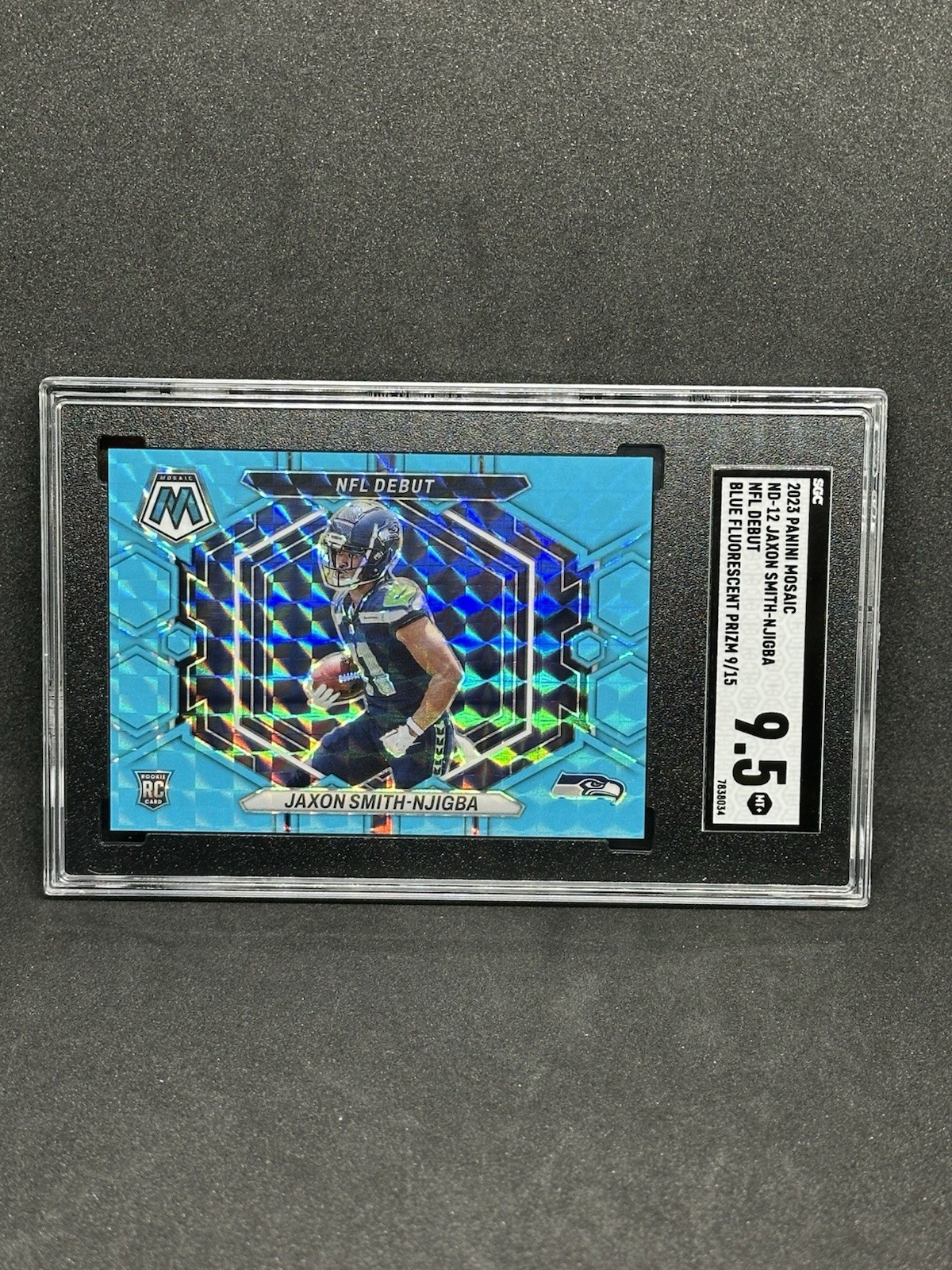 Jaxon Smith Njiba NFL Debut Mosaic Blue Fluorescent /15 Rookie Card 2023 Panini