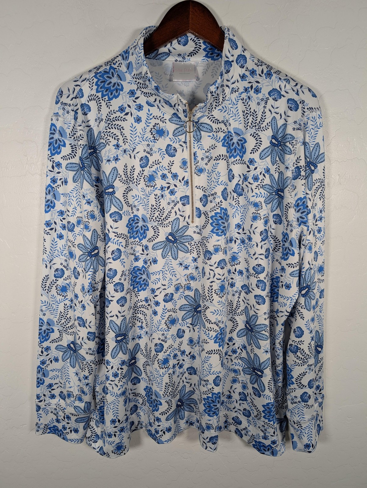 Foto 1 di 9