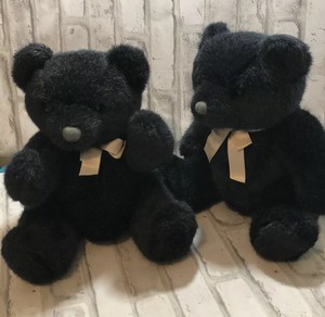 matching teddy bears