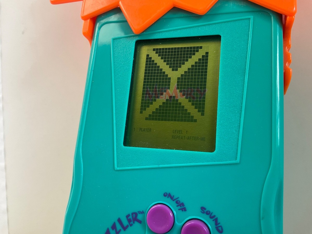 Tested ! Nickelodeon Nick Puzzler Teal Green Handheld Travel Game
