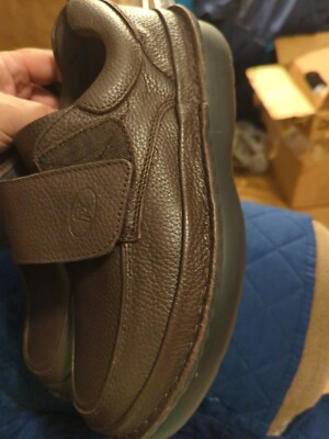 Brand New 9.5 EEE Propet Men display picture 2