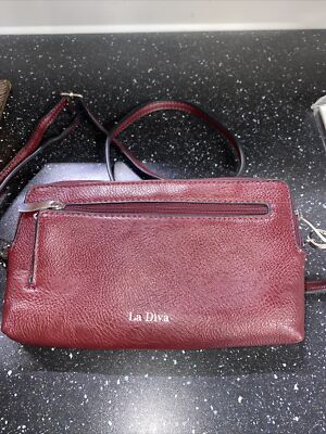 La Diva crossbody purse, wine burgundy color, pre -owned P5