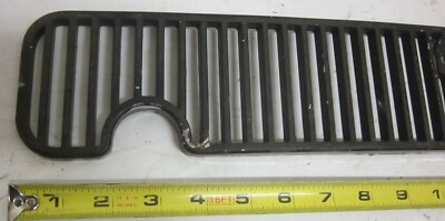Jaguar XJ6 XJ12 Series III? Cowl Wiper Bezel Trim Cover Plastic