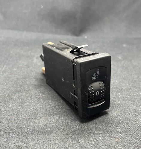 Schalter Sitzheizung rechts VW Passat 3B 3BG 3B0963564D Regler Beifahrersitz