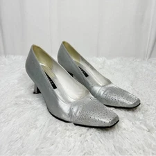Stuart Weitzman vintage metallic silver embellished square toe heels women’s 6.5
