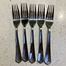 Cuisinart SIENNA Glossy Stainless 5 Dinner Forks Flatware Pointed Tip