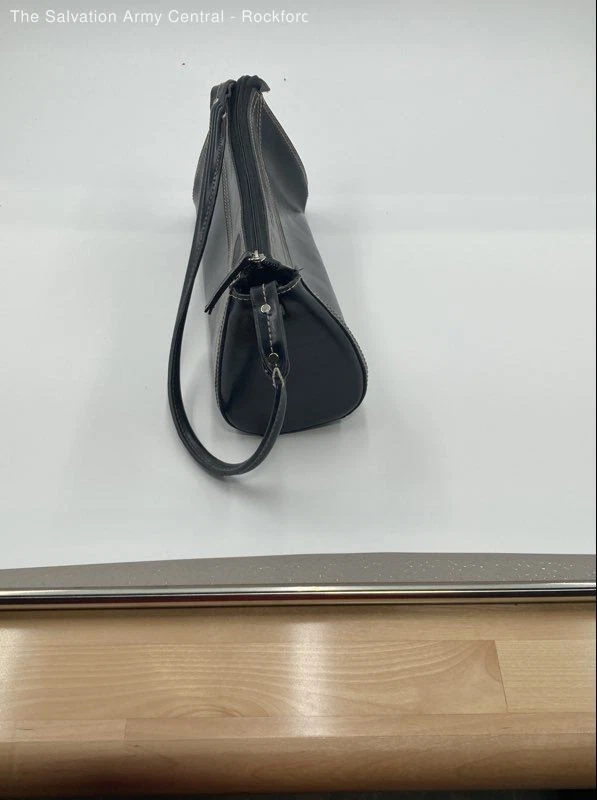 Prada Womens Black Lightweight Zip Top Closure Designer Shoulder Bag - Image 4 of 4