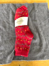 Vintage NOS Pair Sostanza Women's Textured Nylon Trouser Socks NEW Size 9 - 11