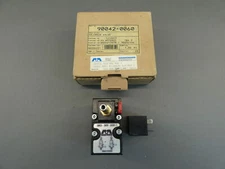 Mecman/Rexroth 563-301 000-1 Version 435 Solenoid Valve - NEW Surplus!