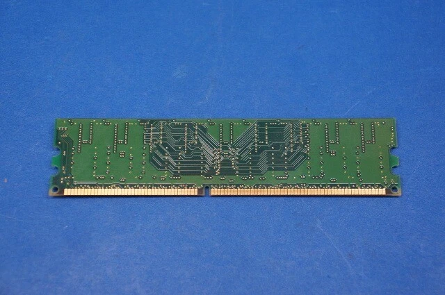 Smart Modular 256MB PC2700U DDR-333 CL2.5 Memory RAM - SM5643285D8N6CLIBH - Image 4 of 4