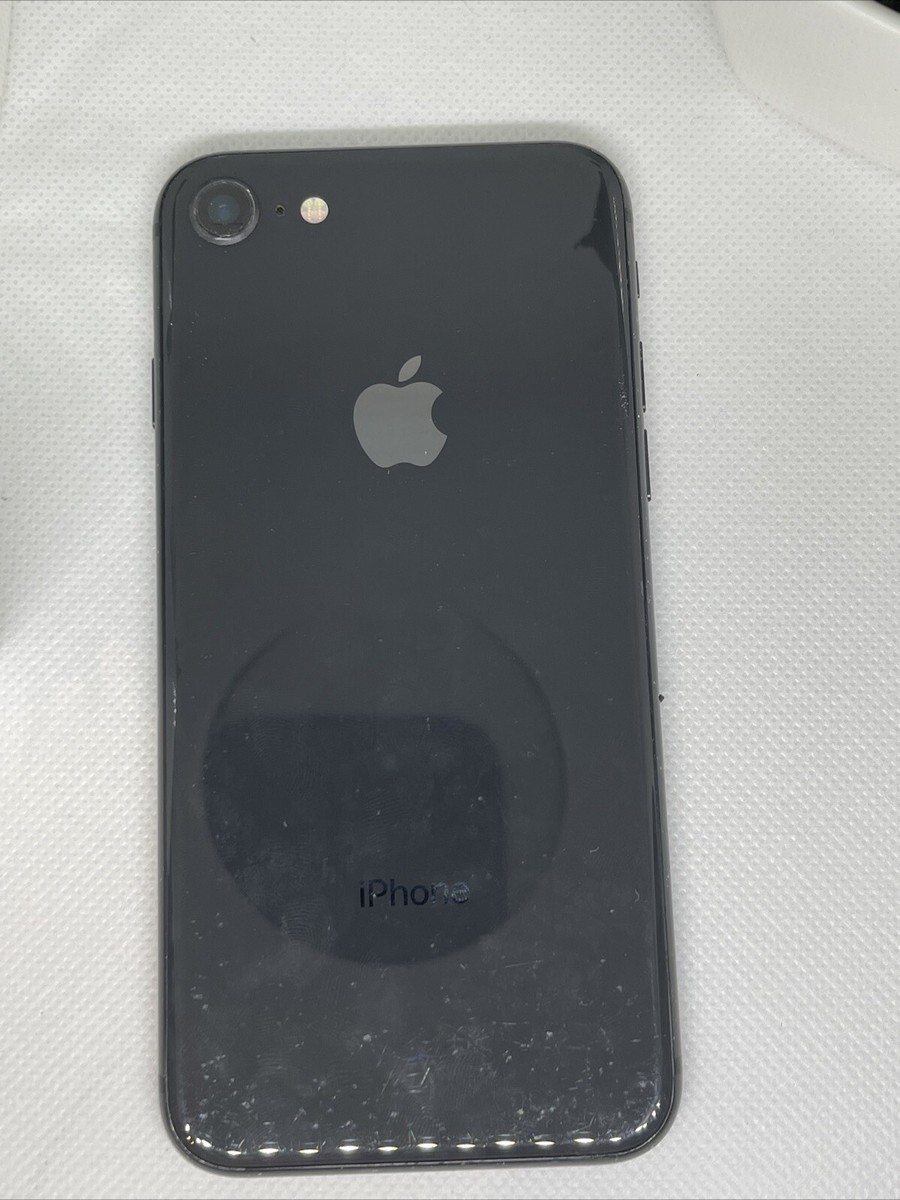 ジャンクApple iPhone 8 黒 背面ひび割れあり ジャンクApple iPhone 8 黒 背面ひび割れあり