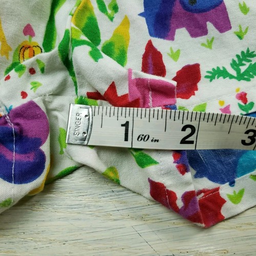 Vintage Flap Happy Rainbow Animal Print Shorts Size Large Elephant Giraffe Bird - Picture 6 of 7