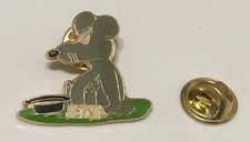 ULI STEIN FAN PIN FANARTIKEL CARTOON COMIC BUTTON  MAUS BEIM BETTELN SCHNORREN