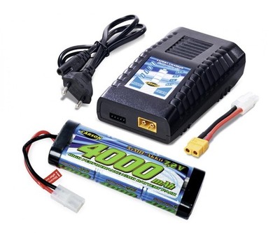 Carson 500607021 -  Expert Charger NiMH 4A Lade Set (4000 mAh NiMH Akku) Neuware