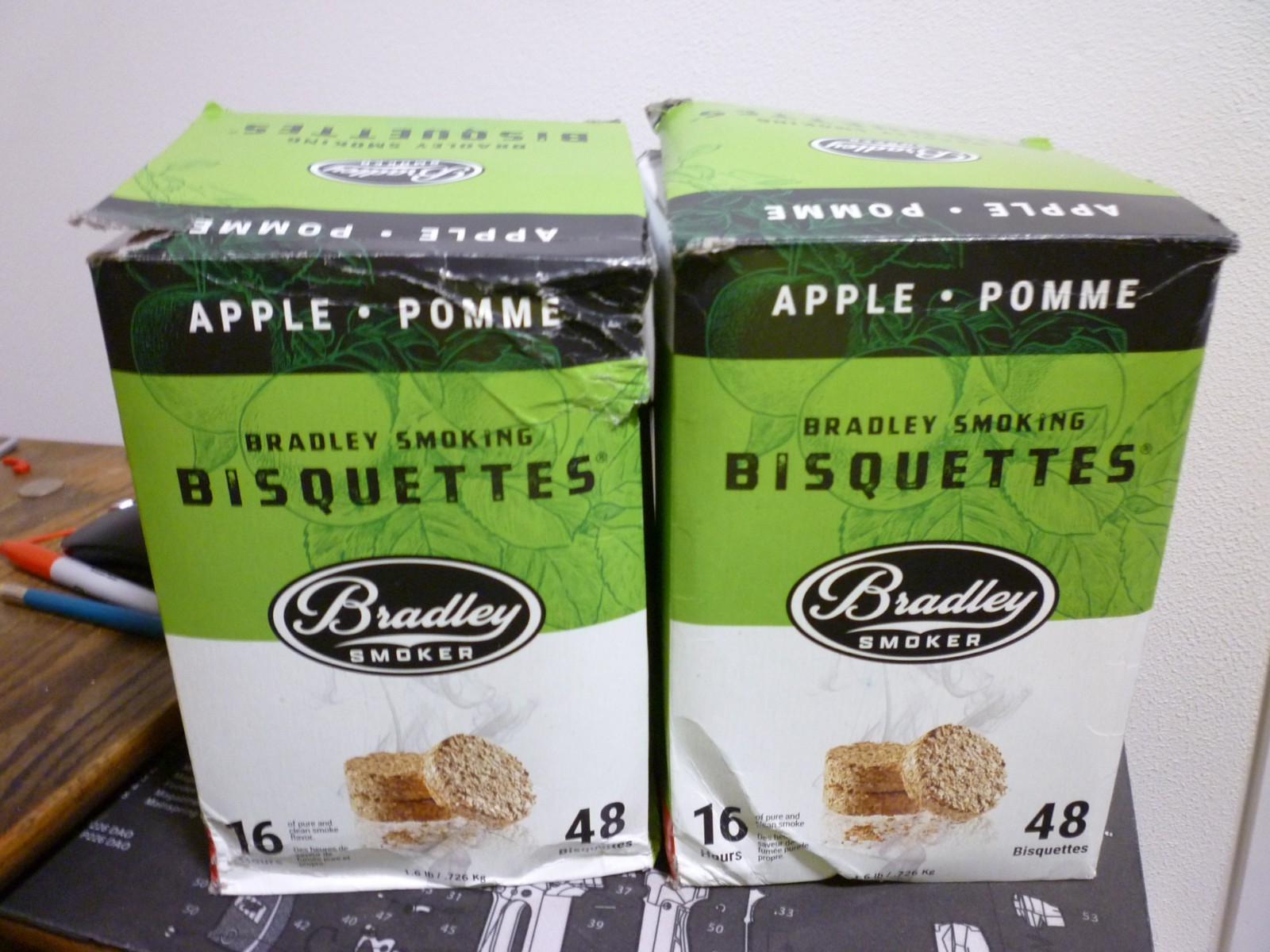 (2- 48 Packs) Bradley Smoker Apple Flavor Wood Smoking Bisqu