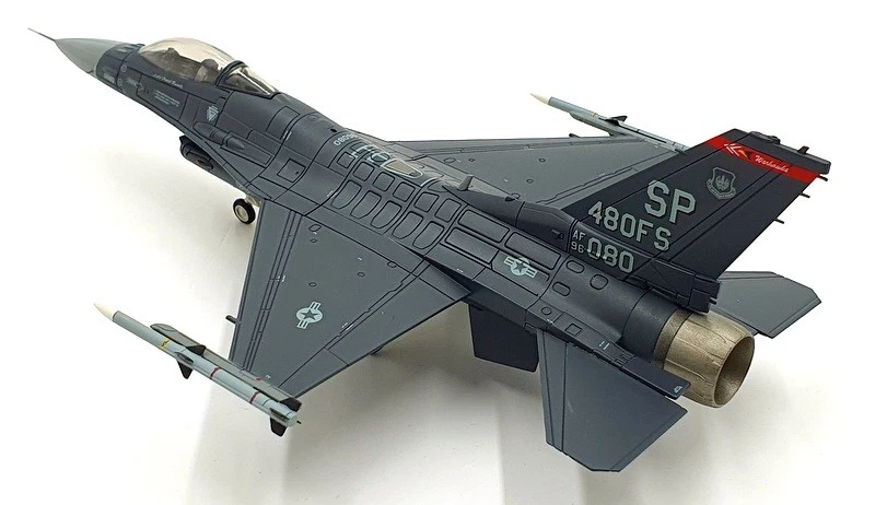 Hobby Master escala 1/72 HA38001 F-16C Fighting Falcon 480th FS Spangdahlem 2020 Foto 2 de 4