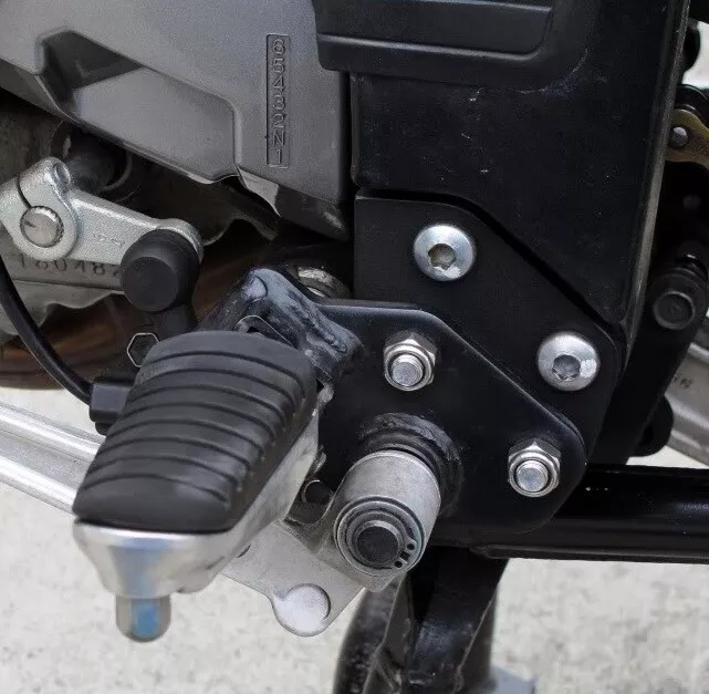 V strom 650 foot pegs top