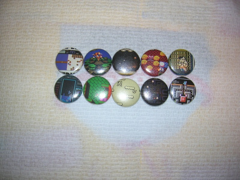 Random Video Game Ten 1 inch buttons Zelda Adventure Island Pacman Lolo Tetris